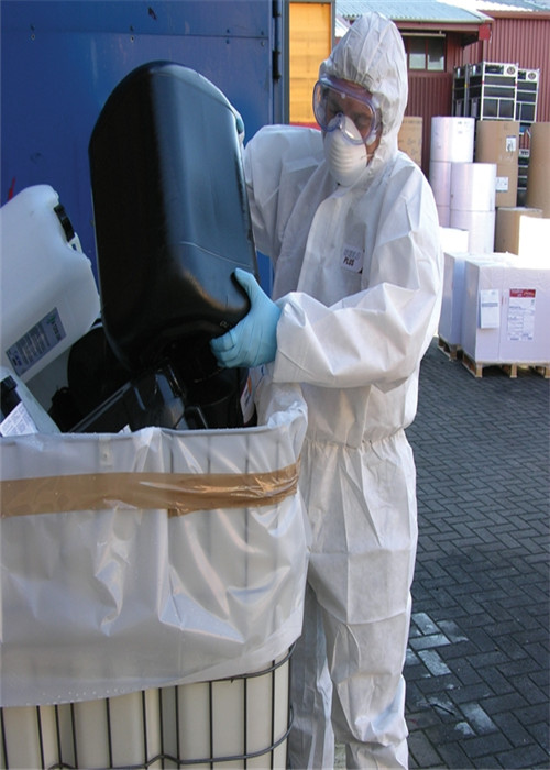 Tipo eliminabile protettivo antivirale del CAT 3 del vestito della tuta certificato 3/4/5/6