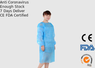 Indumenti medici eliminabili medici della prova della polvere con respirabile e flessibile